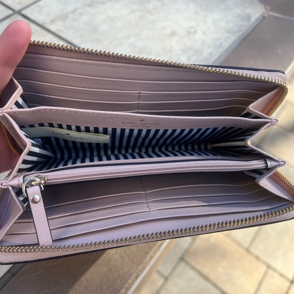 Kate Spade Wallet - Picture 2 of 5